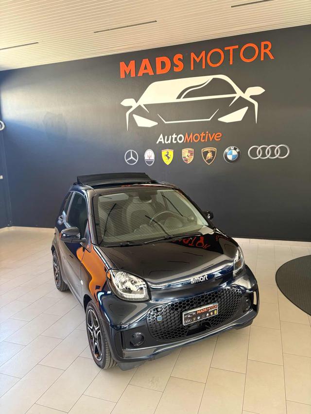 smart forTwo EQ cabrio Prime - foto 3 di 4