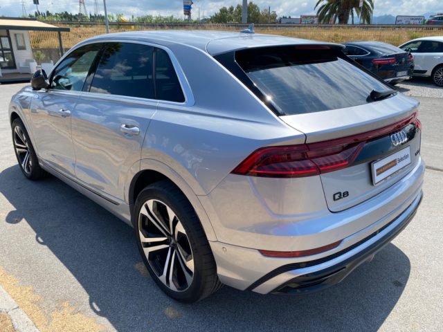 Audi Q8 50 TDI 286 CV quattro tiptronic Sport - foto 4 di 4