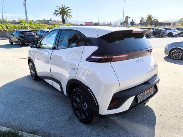 BYD Dolphin 60,4 kWh Comfort - foto 3 di 4