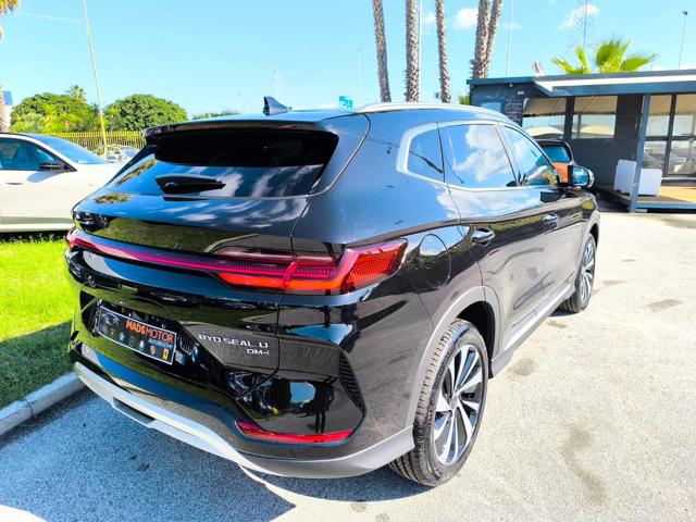 BYD Seal U DM-i 1.5 218 CV PHEV Comfort - foto 3 di 4