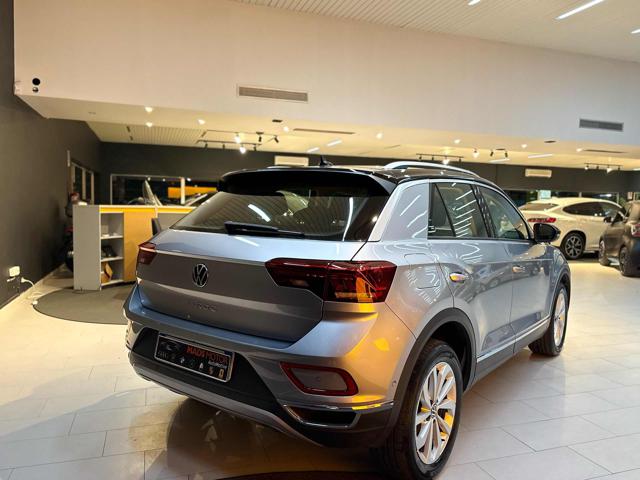 Volkswagen T-Roc 1.0 TSI R-Line - foto 3 di 4