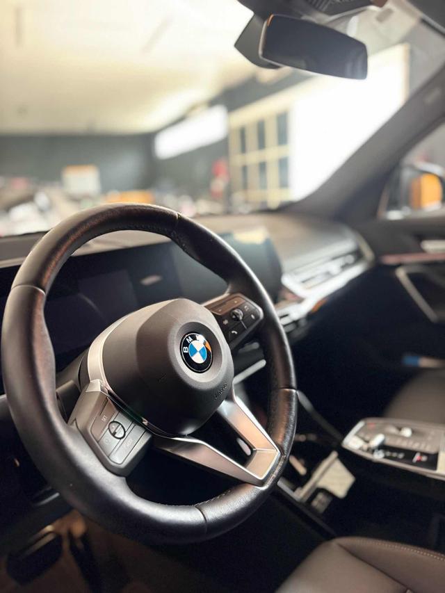 BMW X1 sDrive 18d xLine - foto 3 di 4
