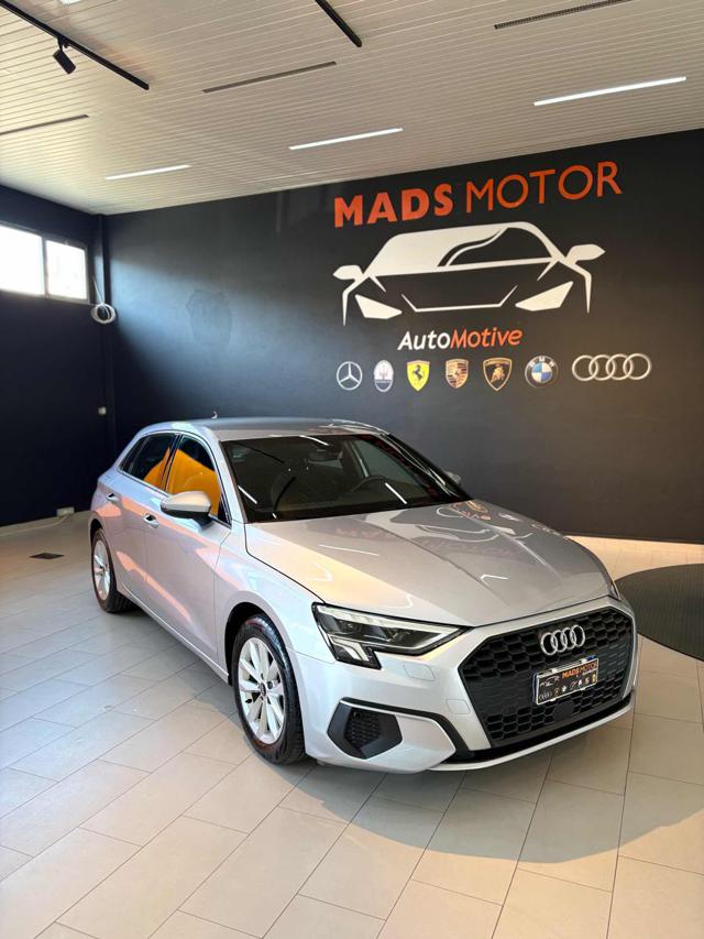 Audi A3 SPB 30 TDI S tronic - foto 2 di 4