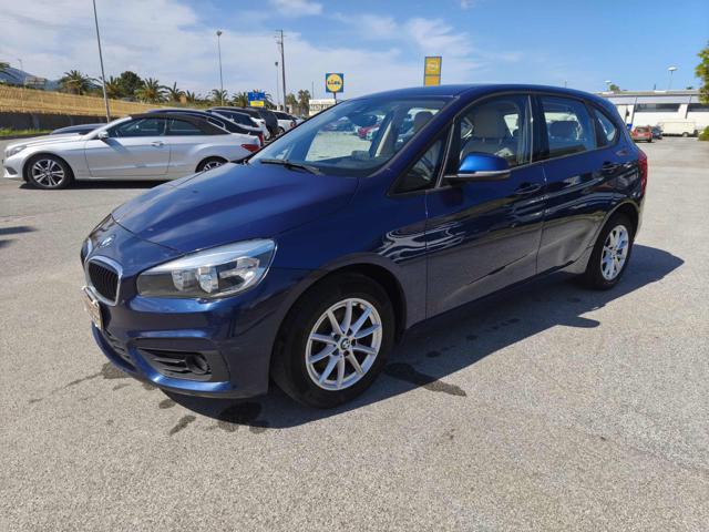 BMW 218 d Active Tourer - foto 2 di 4