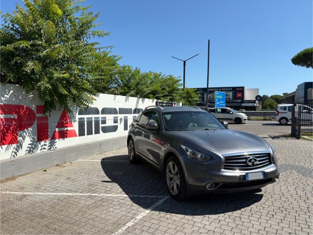 Infiniti QX70 3.0 diesel V6 AT GT Premium usato a CIAMPINO