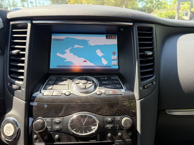 Infiniti QX70 3.0 diesel V6 AT GT Premium usato a CIAMPINO