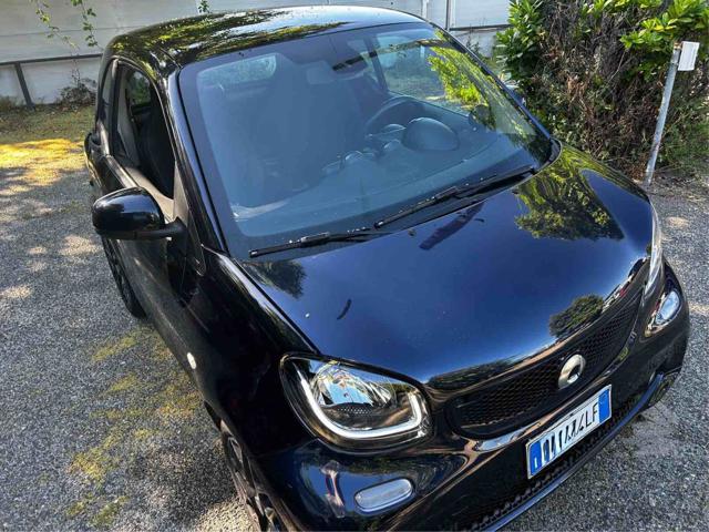 smart forTwo 90 0.9 Turbo twinamic Parisblue usato a CIAMPINO