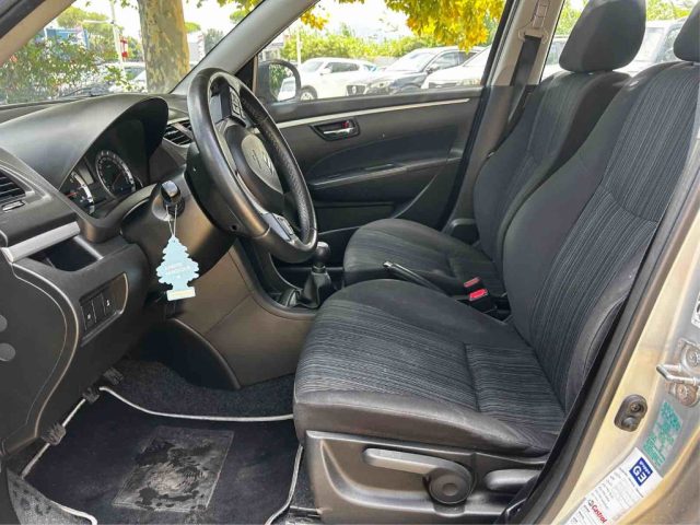 Suzuki Swift 1.2 VVT 4WD 5 porte B-Cool usato a CIAMPINO