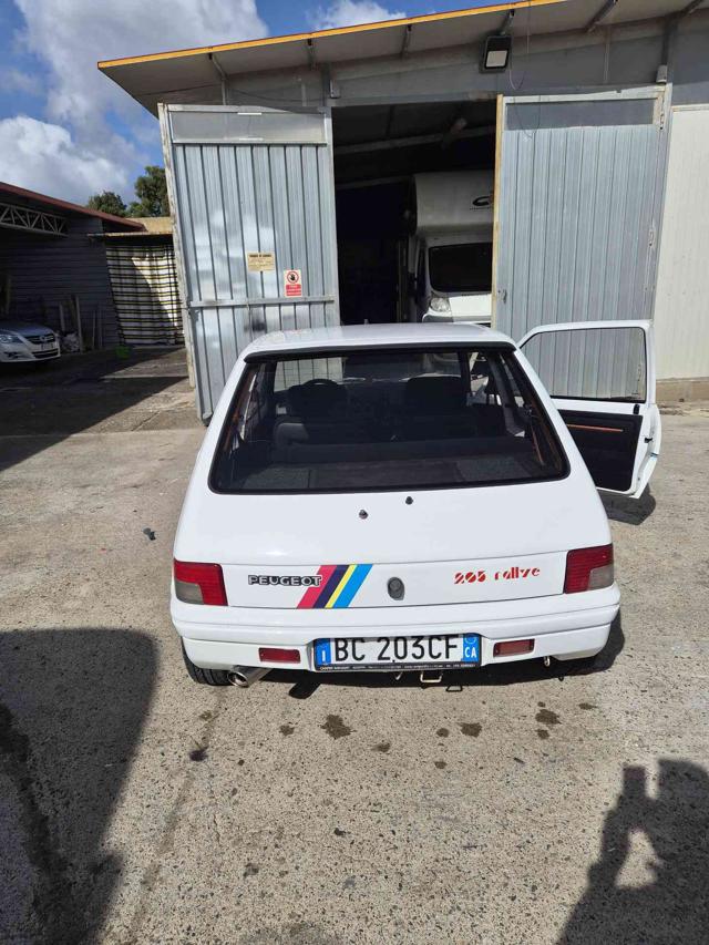 Peugeot 205 Rallye - foto 2 di 4