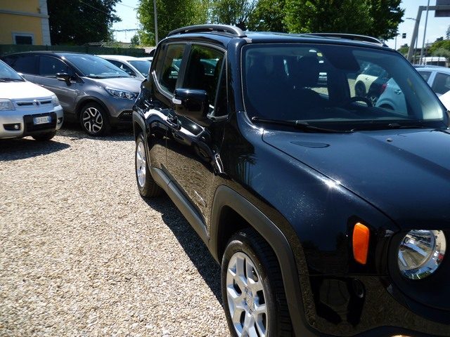 Jeep Renegade 1.6 Mjt 120 CV Longitude - foto 2 di 4