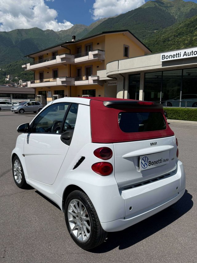 smart forTwo Fortwo Cabrio 1.0 mhd Passion 71cv FL - foto 4 di 4