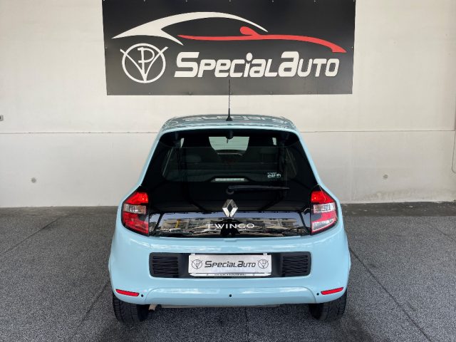 Renault Twingo 1.0 benz. SCe Live usato a GIUGLIANO IN CAMPANIA