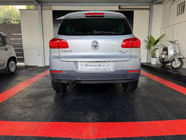 Volkswagen Tiguan cil. 2.0 TDI 140 CV 4MOTION Track & Style usato a GIUGLIANO IN CAMPANIA