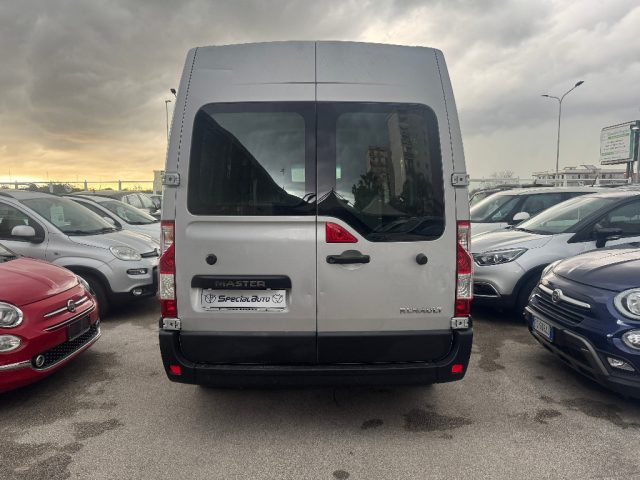 Renault Master 2.3 dCi/150cv Furgone usato a GIUGLIANO IN CAMPANIA