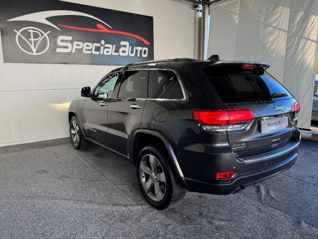 Jeep Grand Cherokee 3.0 V6 CRD 250 CV Multijet II Overland - foto 4 di 4
