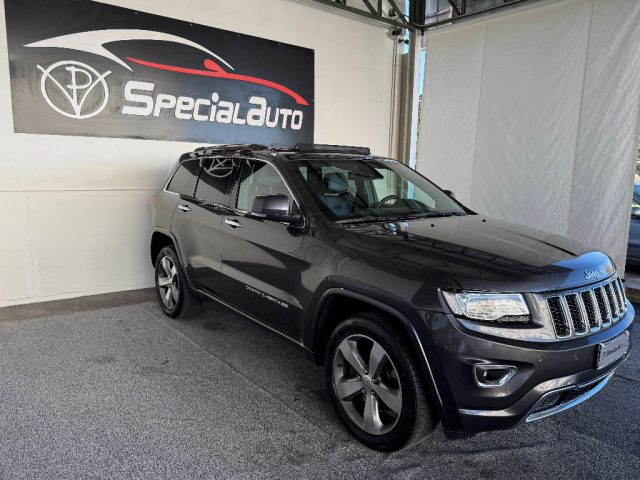 Jeep Grand Cherokee 3.0 V6 CRD 250 CV Multijet II Overland - foto 2 di 4