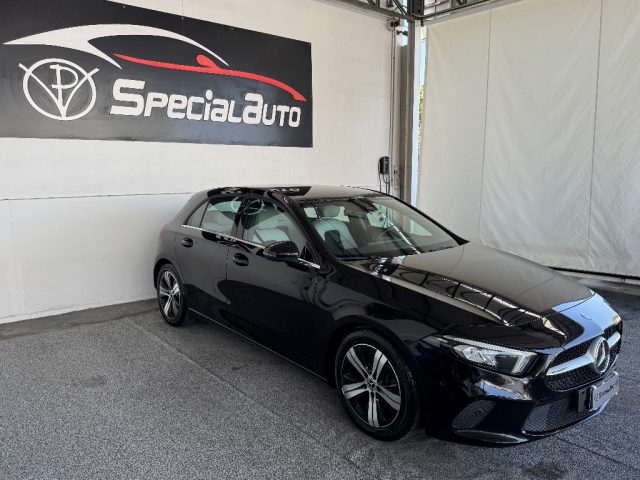 Mercedes-Benz A 180 d Automatic Premium - foto 2 di 4