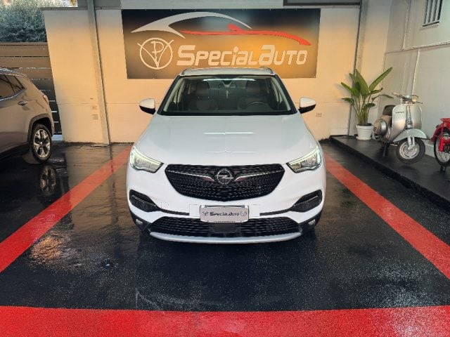 Opel Grandland X 1.5 diesel Ecotec Start&Stop Ultimate, del 2019, 97.000 km, in vendita a Giugliano In Campania (NA)