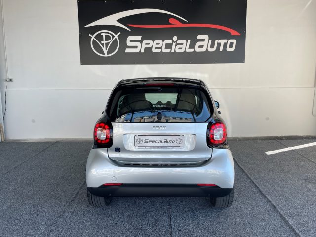 smart forTwo EQ BRABUS Style pochi km - foto 4 di 26