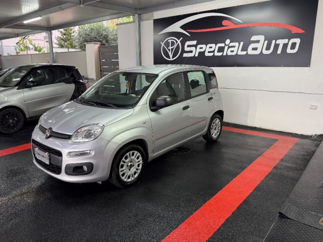 Fiat Panda 1.2 benz. Lounge - foto 3 di 4