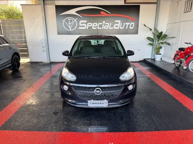 Opel Adam 1.2 70 CV VR/46 Limited Edition, del 2014, 180.000 km, in vendita a Giugliano In Campania (NA)