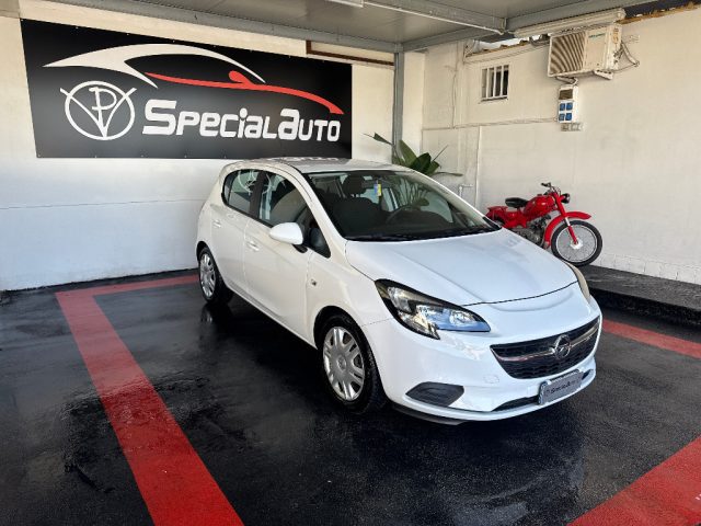 Opel Corsa 1.2 5 porte Innovation - foto 2 di 4
