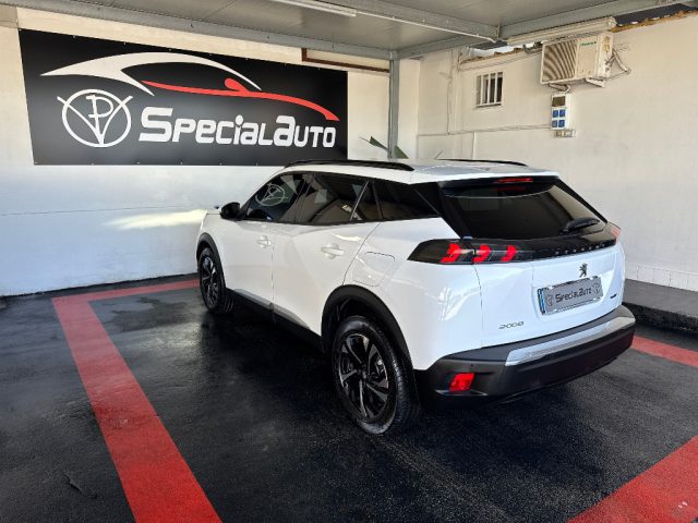 Peugeot 2008 BlueHDi 100 S&S GT Line - foto 4 di 4