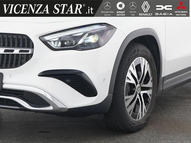 Mercedes-Benz GLA 200 MHV ADVANCED SPORT - foto 2 di 4
