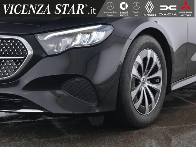 Mercedes-Benz E 220 d MHV S.W. SPORT - foto 2 di 4