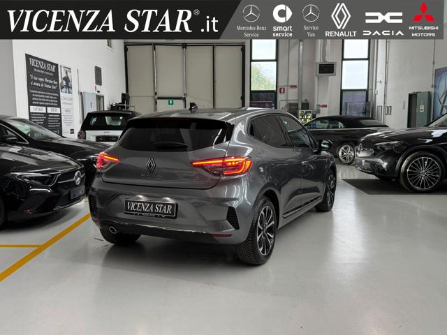 Renault Clio Techno TCe 90 - foto 3 di 4