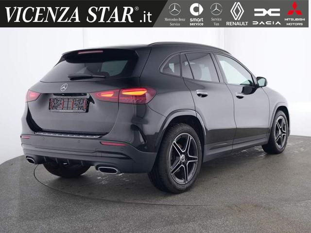 Mercedes-Benz GLA 200 MHV AMG PREMIUM - foto 3 di 4