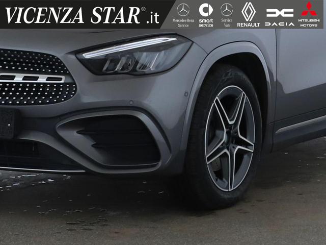 Mercedes-Benz GLA 200 d AMG PREMIUM - foto 2 di 4