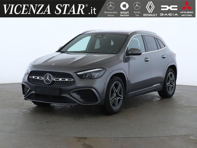 Mercedes-Benz GLA 200 d AMG PREMIUM, del 2025, 17.889 km, in vendita a Altavilla Vicentina (VI)