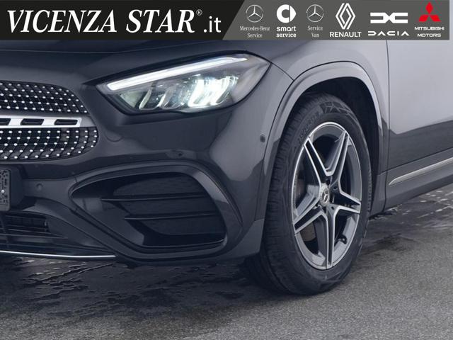 Mercedes-Benz GLA 200 d AMG PREMIUM - foto 2 di 4
