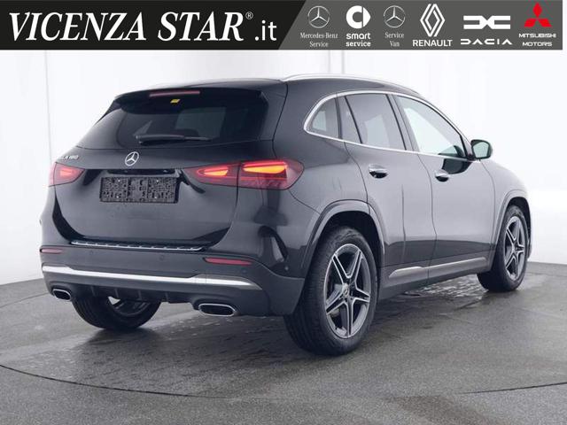 Mercedes-Benz GLA 200 d AMG PREMIUM - foto 3 di 4