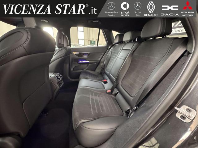 Mercedes-Benz GLC 220 d MHV 4MATIC AMG PREMIUM, del 2024, 69.559 km, in vendita a Altavilla Vicentina (VI)