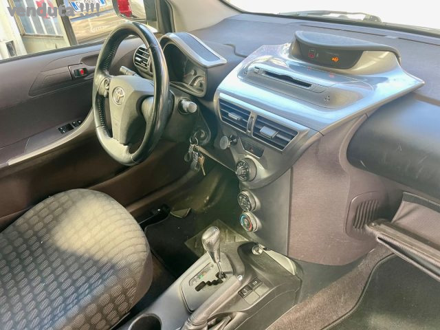 Toyota iQ 1.0 Multidrive - foto 4 di 4
