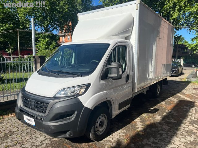 Fiat Ducato 2.2 Mjt 140CV Cassonato sponda idraulica caric usato a CARONNO PERTUSELLA