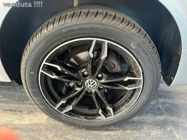 Volkswagen Caravelle 2.0 TDI 110CV PL Trendline 9 posti - foto 2 di 3