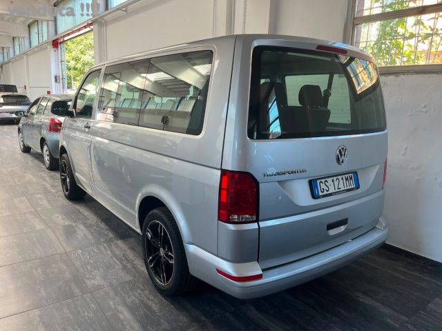 Volkswagen Caravelle 2.0 TDI 110CV PL Trendline 9 posti - foto 3 di 3