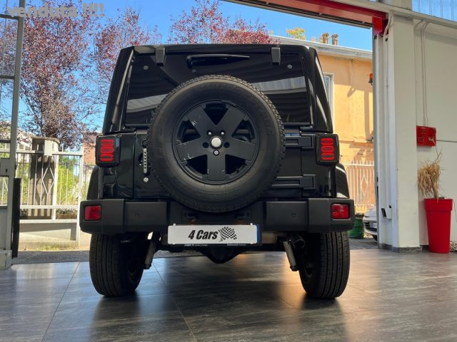Jeep Wrangler Unlimited 2.8 CRD DPF Rubicon Auto + SOFT TOP - foto 4 di 4
