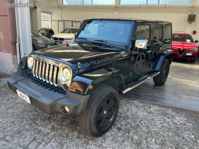 Jeep Wrangler Unlimited 2.8 CRD DPF Rubicon Auto + SOFT TOP usato a CARONNO PERTUSELLA