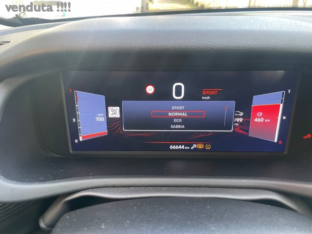 Jeep Avenger 1.2 Turbo 100 CV Altitude, del 2024, 66.644 km, in vendita a Caronno Pertusella (VA)