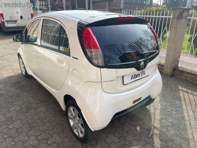 Peugeot iOn Active 35kw - foto 4 di 4