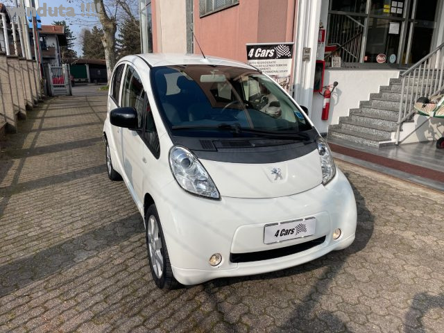 Peugeot iOn Active 35kw usato a CARONNO PERTUSELLA