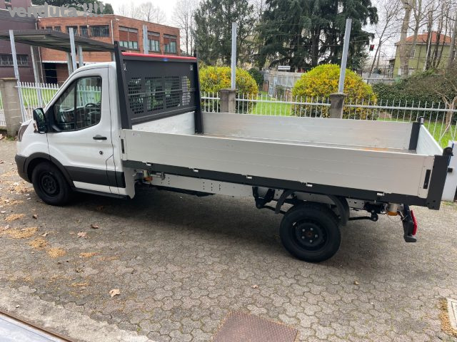 Ford Transit 350 2.0EcoBlue 130CV RIBALTABILE TRILATERALE - foto 4 di 4