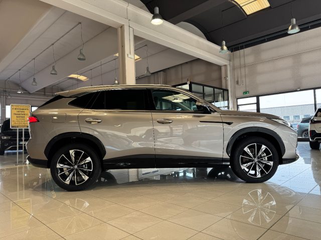 MG HS HEV Hybrid+ 224CV Luxury NUOVA DA IMMATRICOLARE - foto 2 di 4