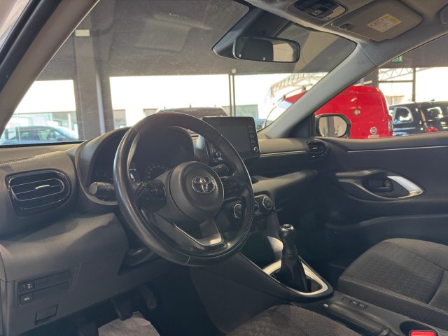 Toyota Yaris 1.0 5 porte Active PREZZO REALE OK NEOPATENTATI - foto 4 di 4
