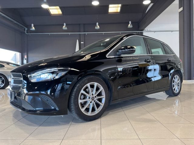 Mercedes-Benz B 180 d Automatic Sport PELLE BEIGE PREZZO REALE, del 2019, 47.000 km, in vendita a Cortemaggiore (PC)