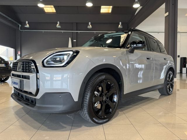 MINI Countryman Cooper D 2.0 48V D Classic auto MINI BEST+SERVICE, del 2025, 28.000 km, in vendita a Cortemaggiore (PC)